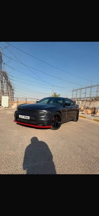 للبيع  جارجر موديل 2017  V6  مواصفات ال SXT معروفه  تبريد خير من الله ...