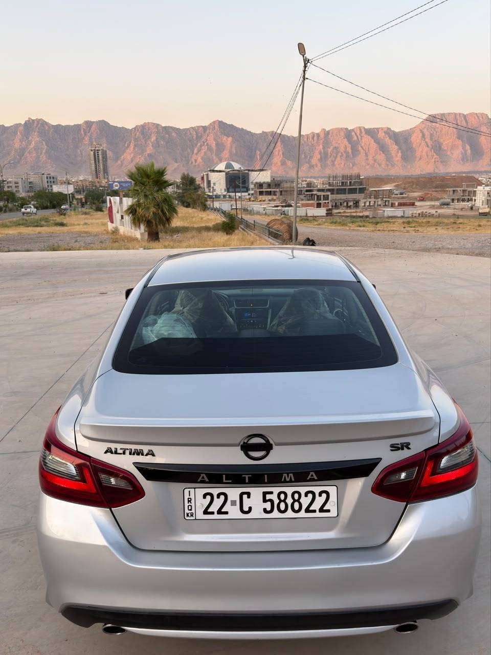 Nissan Altima SR 2017
نیسان ئاڵتیما ئێس ئاڕ
فوول مواسەفات 
تەنیا دوو پارچەی بۆیاغە بێناو بێشانسی بێسارد بێقە پوقۆپ
تەنیا تەرزەیەکی کەمی خەفیفی هەیە بەچاو دیار نییە ئارباگی تەقیوەو تەژبولو سوکان بیلاد دانرەوەتەوە
سەنەوی نوێ تا2029
هیچ مەسرەفێکی تیا نییە کامل سێرڤس تەحویلو غەرەمە بەشەرت 
ئەمەش ڕەقەم شانسی 1N4AL3AP0HN305933
ژ٠م
کۆڕەک/***********
ئاسیا/***********
نرخ/107گەڵاو معامەلە رانية, السليمانية
