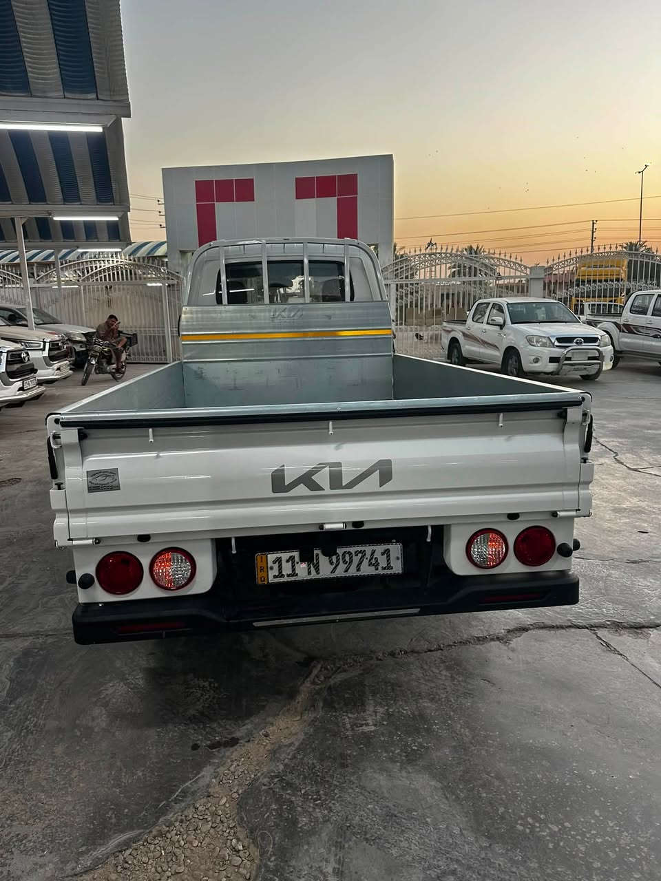 كيه 25 زيرو ماشيه 1800 تانكي كاز محمور جبير طشت تحويل مباشرمكان السياره بابل مشروع المسيب #السعر 168 
*********** 
سيد علي المعموري
