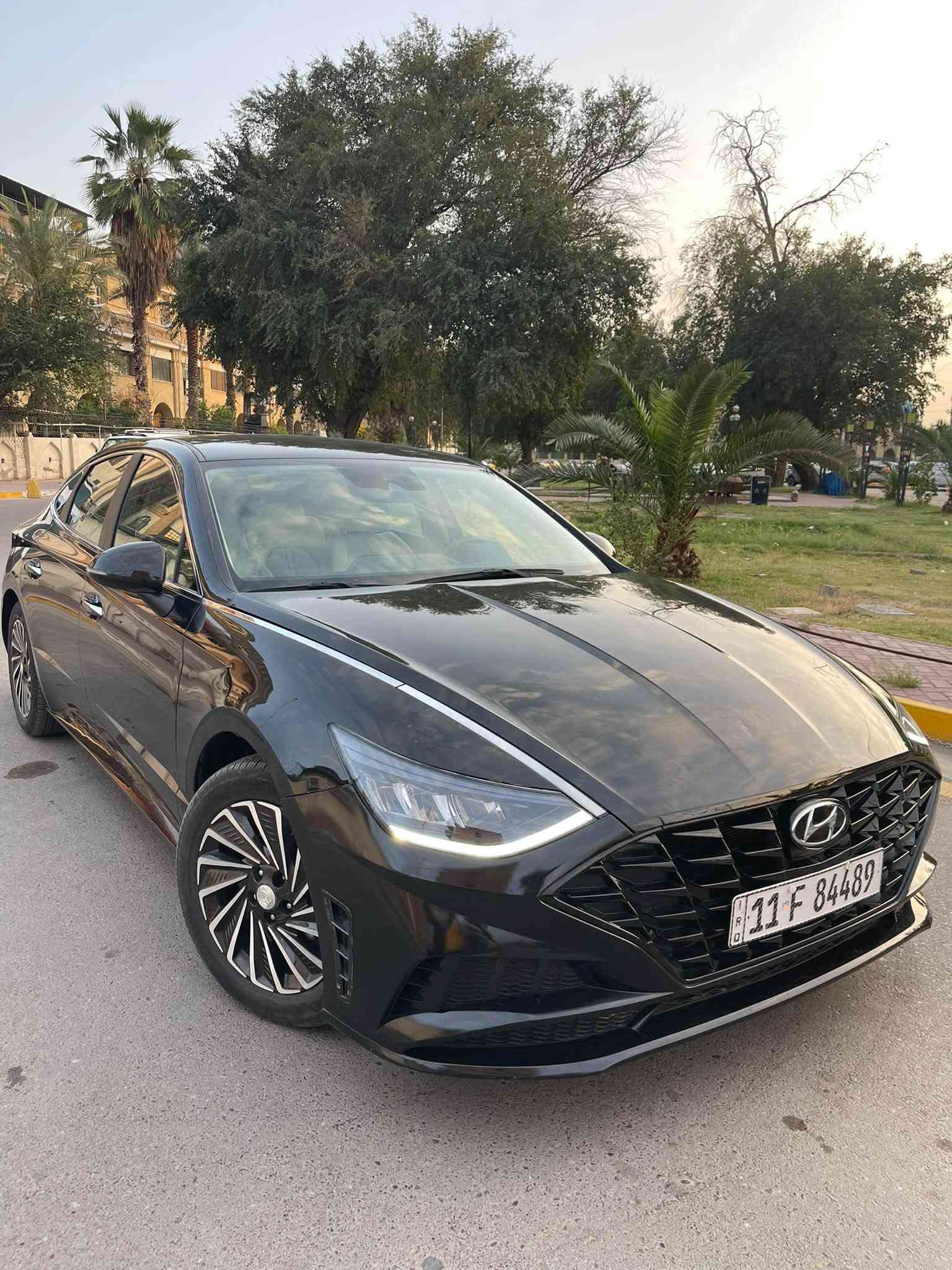 سلام عليكم
سوناته 2023 ورارد امريكي هايبرد
بدون صبغ  وبيه قطعتين مبدلة بلادي نفس الون
سياره كلش جديده وماشية 23mi
محرك 2000 دوش

الموصفات
-بصمة مع بصمت ابواب وصندوك
-رادار امامي وخلفي وجانبي
-تبريد قطعتين

-Usp/Aux
-شاشة
-ثلاث وضعيات للقيادة( Normer-Sport-Eco)
-نظام اوتو هير 
-هندر بريك دكمة
-تحكمات ستيرن
-كشنات كهرباء
-تدفئة كشنات
-كير دكم P-R-N-D
-تدفئة ستيرن
-لد امامي خلفي
-كامرة
-حساسات خلفية
-بصمة عدد 2
- داخل ابيض
-شفتات ستيرن
سيارة فول موصفات ماعده الفتحة
السعر ب 149$ وبيه مجال
للاستفسار
***********
