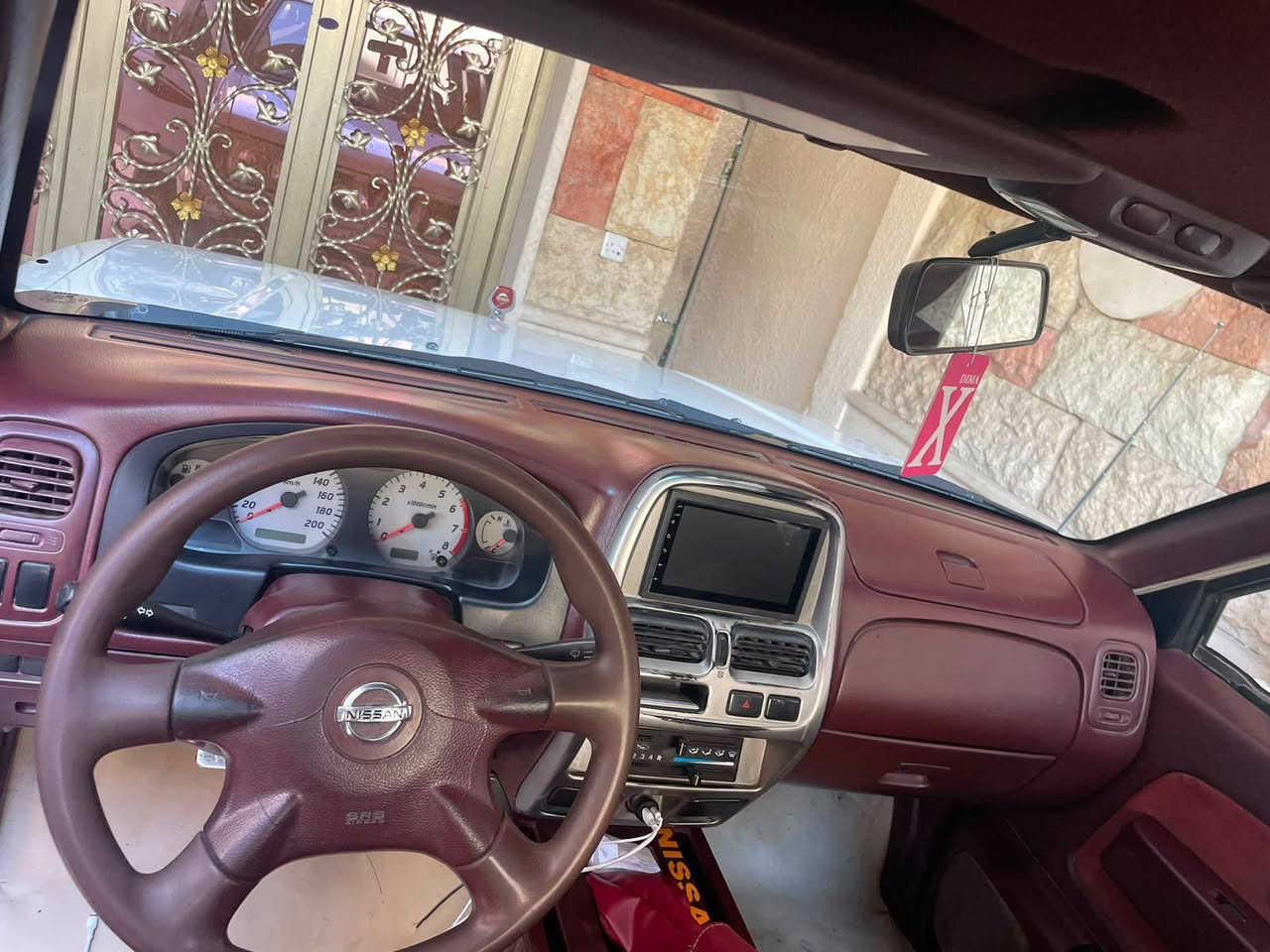 السلام عليكم بيكم نسيان دبل قمارة2005 السيارة حلوة ونضيفة وكاملة من حدادية وكهربائيات تبريد شغال وبيهة خيط تبخير السعر83وبيهة مجال للاستفسار ***********
