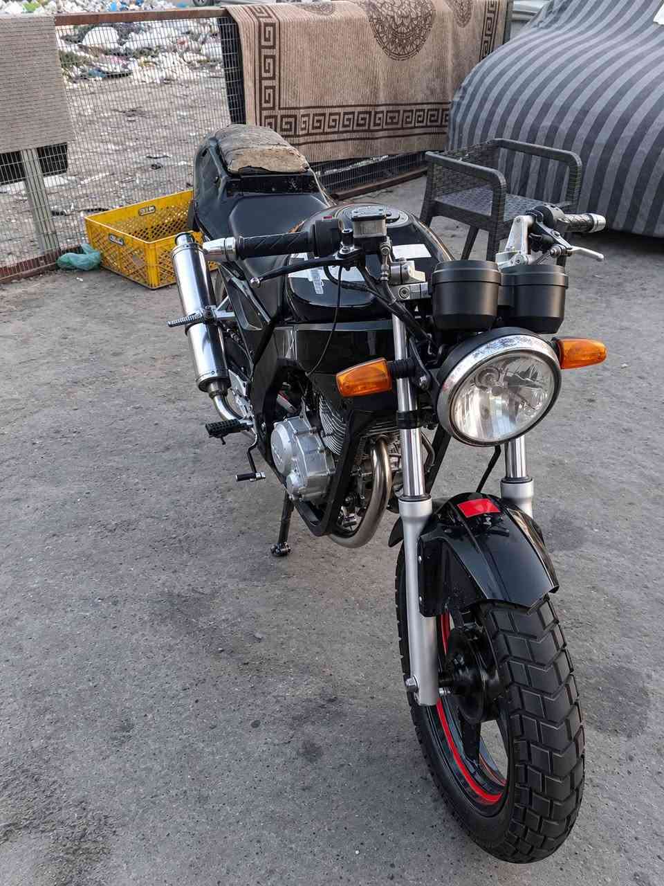 بطح • كوري • ١٥٠