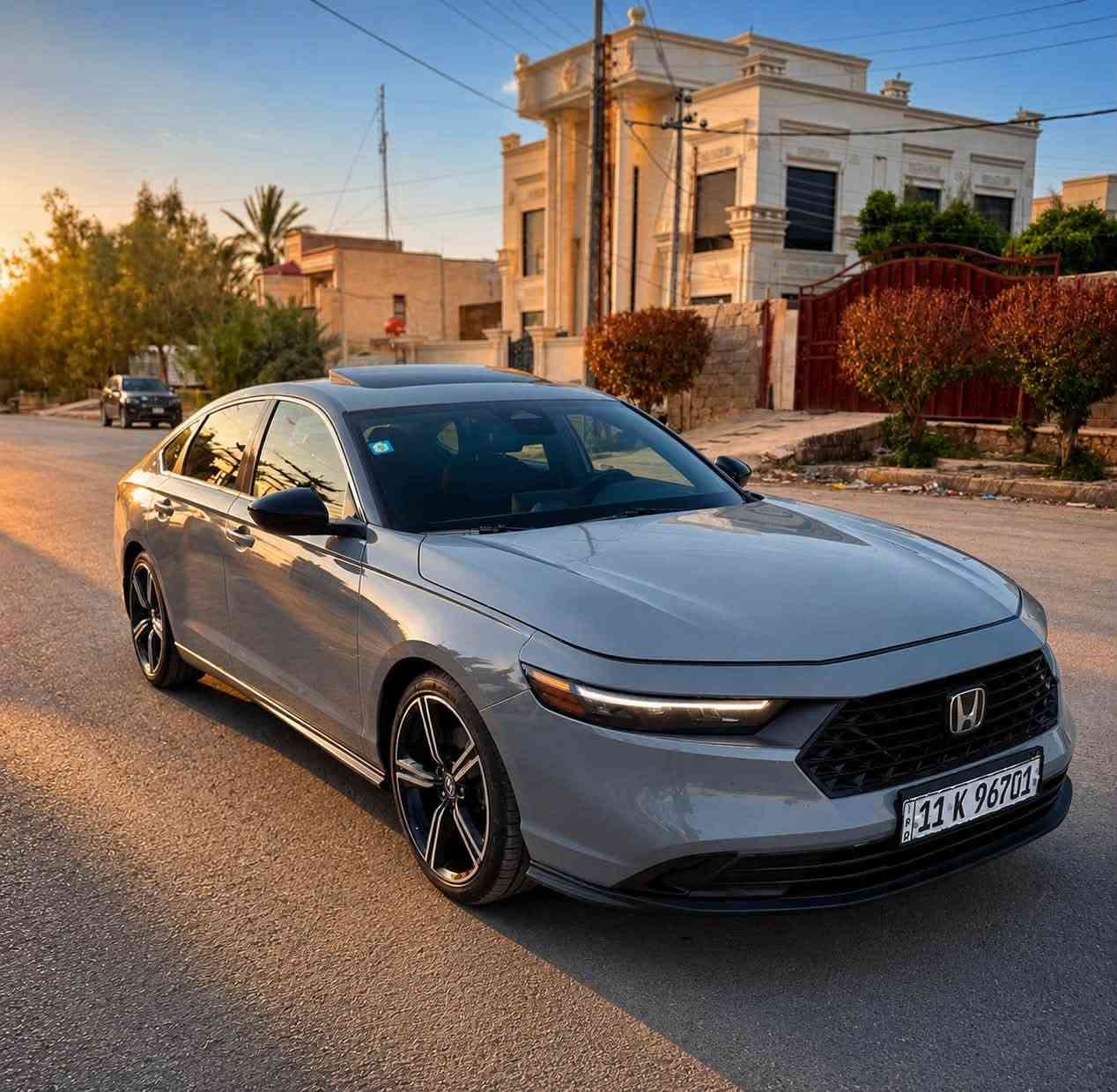 🛑 هوندا اكورد سبورت 

 موديل 2024 هايبرد 
 
السيارة ماشيه 52 الف 

فول مواصفات 

• مكينة 2000 هايبرد تنفس طبيعي
• لون اسمنتي مميز جداً 
• كير اوتوماتيك 
• شاشة كبيرة
•فتحه سلايد
• كاميرا خلفية 3 انظمة
• كرسي كهرباء  لون اسود  
• تشغيل عن بعد 
• رادار امامي
• رادرات جانبية
• مانع تصادم
• محدد مسار 
• تصحيح مسار
• شفتات بالستيرن
• مثبت سرعة
• مانع انزلاق
• دخول ذكي 
• إنارة ترحيبية
• هندبريك كهرباء
• عداد ديجيتال
•لايت عدسات زينون
• نظام اوتو لايت Auto
• لايت العالي والناصي زنون بلادي
• اوتو هولد للبريك
• حساسات مطر 
• حساسات ضغط هواء الإطارات
• أوامر صوتية
• 4 أنظمة قيادة (eco,individual , sport,normal )
• تخم تاير جديد 

السياره وارد امريكي فقط بنيد صبغ شرط الفحص والسونار  

السعر (205)  مجال جداً بسيط  

( فقط بيع بدون مراوس )

مكان السيارة 

📍 الانبار . هيت ***********
