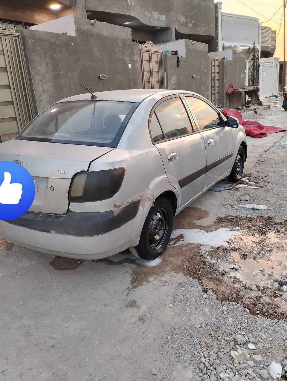 السلام عليكم كيه ريو مديل 2006
كير عادي محرك لف 1600 سياره ضربتها جملغ خلفي 
والعراق جملغ اماما بدون دواخل سياره لا شاصي لا لغد لا حوض سياره مكانها بغداد قرب هزه المرور الحسينيه سعر 50وبيه مجال رقم

***********
