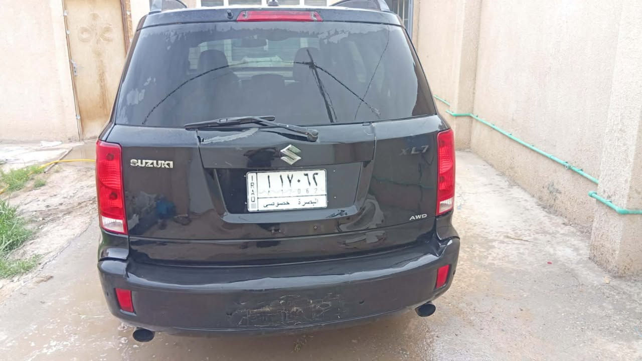 سوزوكي xl7-2008- -وارد امريكي - لون اسود - رقم بصرة الماني باسمنه - سنوية غير ساقطة - غرفتهه ممتازة - بلا صبغ بيهه جراد -محرك كير -- مضبوطات تماما - تخم تاير جديد - ويل كروم مميز جدا-

كهرباىيات كاملة --ثلاث قطع تبريد -- 7 راكب -=-سنتر لوك --كامرة خلفية دوارة- فور ويل --كلشي بيهه على البلاد --- 

تخم تاير البدي بلا صبغ وقليل الطخات  --السيارة شغالة وتمشي وجبارة بالحركة --

لكن بيهه مشكلة بالكهرباء عارضهه ب 50

***********

موجود واتساب
