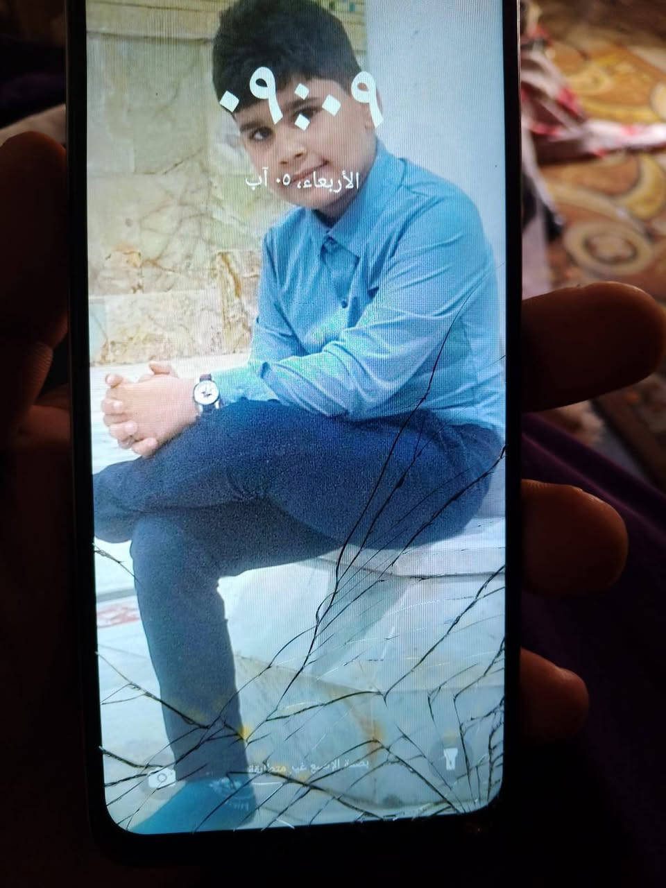 سلام عليكم ورحمه الله وبركاته عندي جهاز ايتل A90 ذاكره 128  رام 3 ميكبات وقابل لزياده الى5 ميكبات جهاز حلو بس الشاشه شغاله بس مفطره وما مثر عليه المس طبيعي مكاني كربلاء حي العسكري رايده 125 وبيه مجال لشراي واذا مراوس بجهاز بوكو او ريلمي ذاكره 256 عادي رقم المبايل ***********
