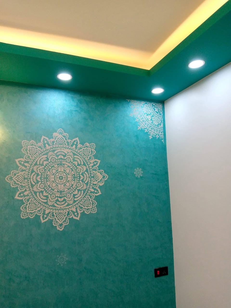 صباغ • متفرغ • داخلي وخارجي
