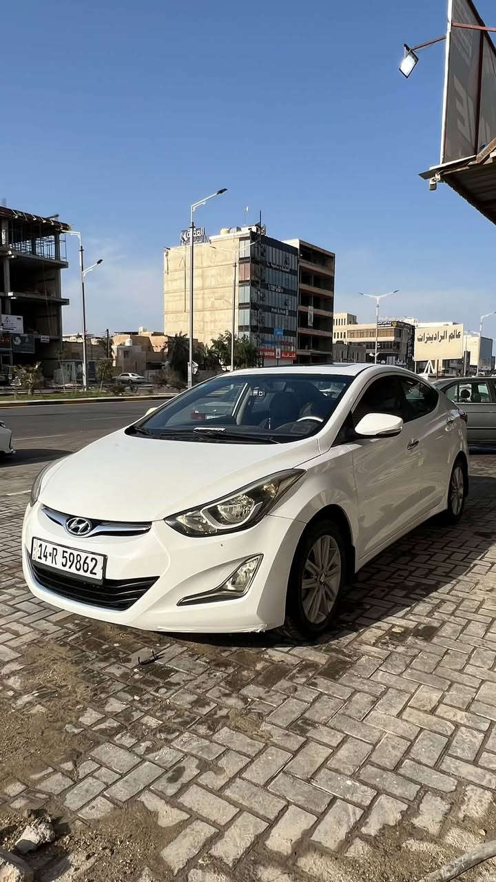 السلام عليكم
النترا ٢٠١٥ خليجي 
رقم بصرة انگليزي، سنوية لحد ٢٠٣١ بأسمي
تحويل مباشر

محرك ١٨٠٠ كفالة
گير اوتوماتيك+عادي

السيارة كلش نظيفة من الداخل و الخارج
تحكم ستيرن جهتين
شاشة اندرويد كبيرة+ سماعات ابواب jbl
فتحة سقف
مرايات جانبية كهرباء (شفط+تحكم+هيتر+اشارة)

باتري جديد، دهن اصلي و جديد
حدادية زيرو من الالف للياء كلشششش

السيارة على ايدي و ما ناقصها شي

السيارة بيها جاملع عكس السايق تبديل نفس اللون+ تبديل بنيد نفس اللون
حادثها جدااااا خفيف.

السعر ١١٧. بيها مجال بسيط
مكاني البصرة/ حي الخضراء
***********  اتصال فقط
