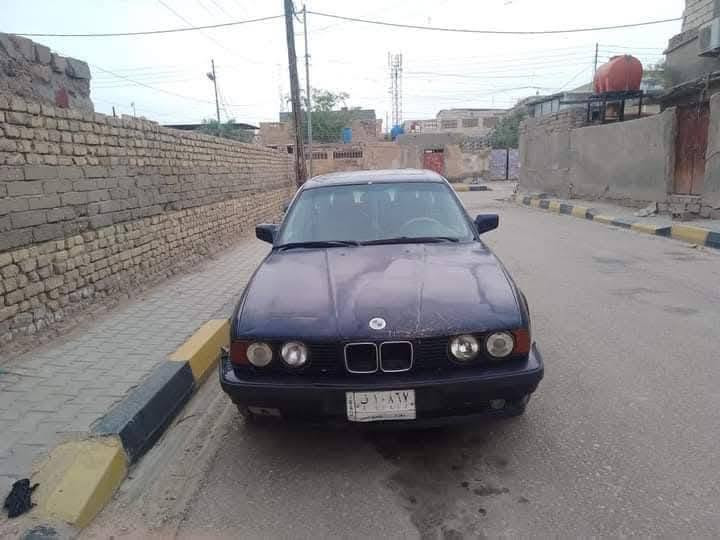 بي ام 525 بيع او مراوس مستعجل على بيعتهة
السلام عليكم بي ام 525 بيع او مراوس بلاد كيرها كايم رايدها ب20 وبيها مجال قليل كلش مستعجل على بيعتهة
 تواصلو وي هذا الرقم ***********
***********

نص مكتوب في الصور:
- ستيشن BMW 525 للبيع السيارة باسم المالك السنوية ساقطة رقم بغداد بيها خلل بالكير ومذكور للعلم كلشي ما مبدل على حسب كلام المالك السعر 25 ورقة بيها مجال للتواصل *********** *********** البيع للجادين فقط والمعاينة خير دليل