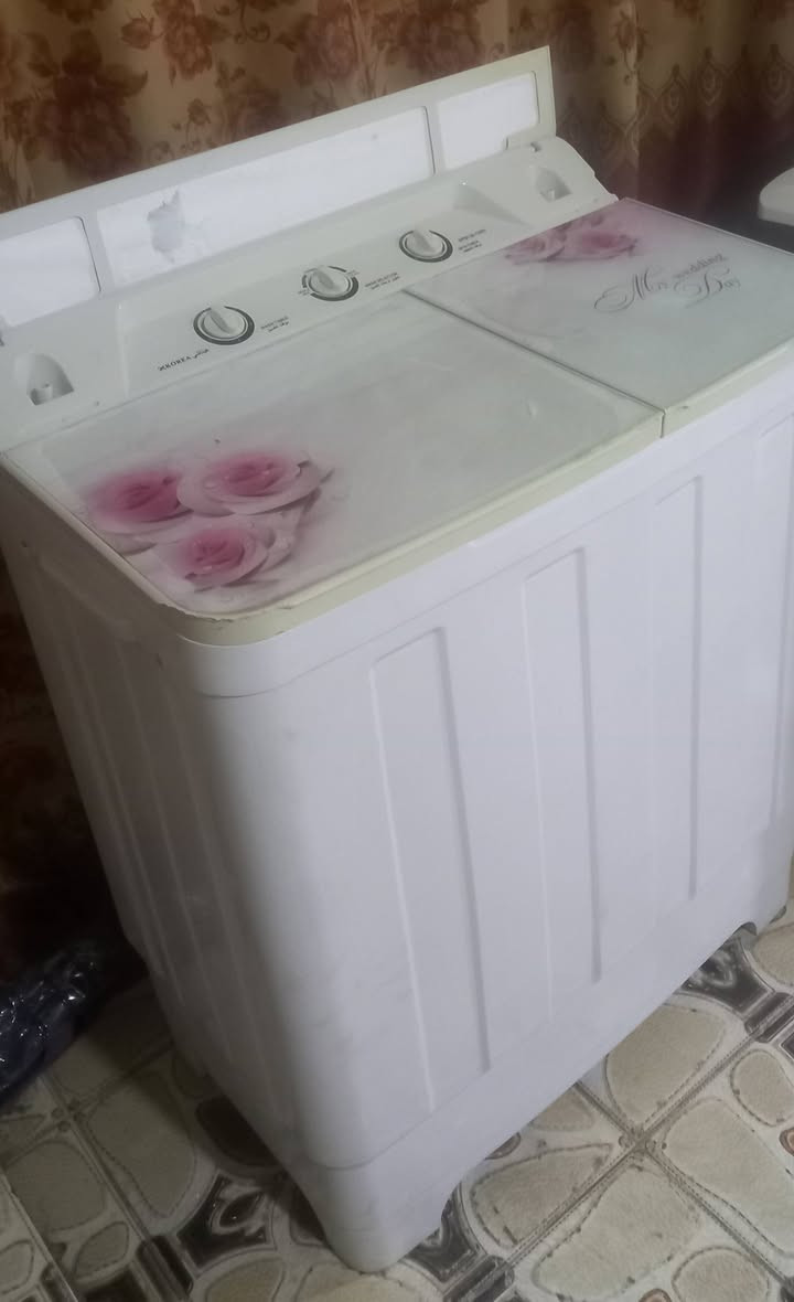 غساله هيتاشي 20 كيلو نظيفه جدا على البلاد غسل وتنشيف السعر 90 هاتف *********** بصره

