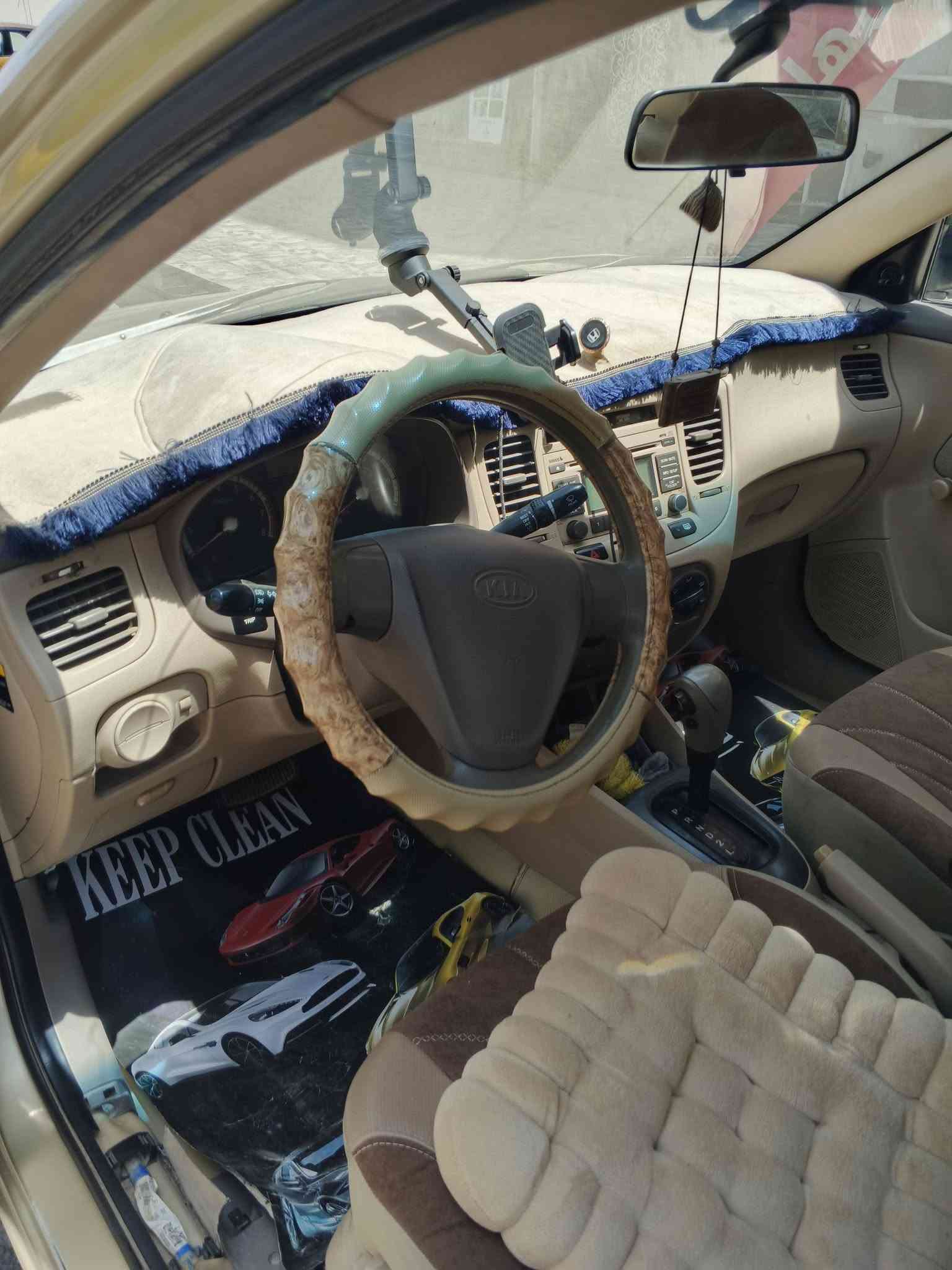 سلام عليكم سياره البيع ريو ٢٠٠٩ مكينه كير تدفه تبريد مكفول رقم جديد ديالى بسمي ***********
