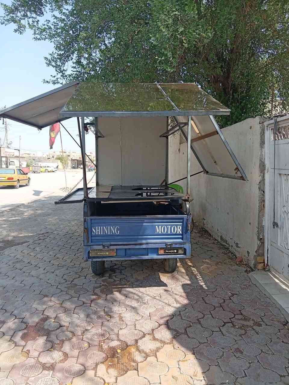 ستوته مطعم متنقل للبيع سعر خاص المكان ام العصافير ***********

