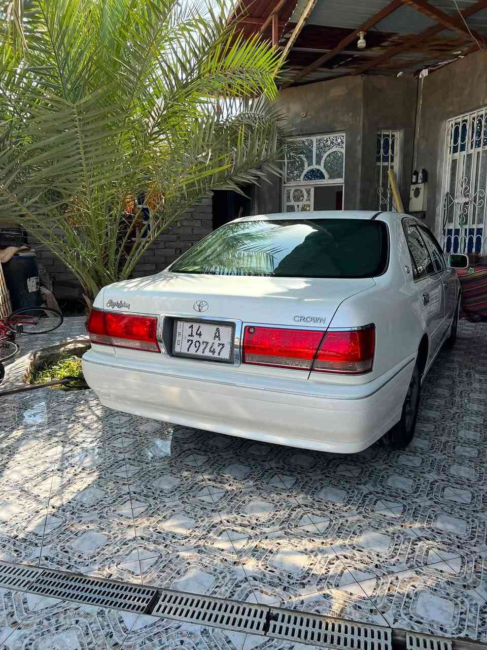 السلام عليكم للبيع فقط بدون مراوس
كراون ملكه كفاله عامه قرار 102 مرقمه وكامله ملصق وسنويه بسمي رقم بصره 2001 دكمتين شاصي 175-D4 الجبير كرستال اصل شاشه ترحيب كشنات امامي كهرباء استيرن كهرباء مري شفط وهيتر غرفه مخمل بيجي وصاج عسلي جام اوتو وحساس سبلت دوار تبريد ثلج ❄️ سياره جاهزه من كلشي حداده تايرات تحوير درجه اولى مالت النجف ويل نجمه اسبير حصيره دمام خلفي جاهزه
مكان بصره قضاء المدينه سعر 142وبي مجال بسيط 
***********
0781965362

