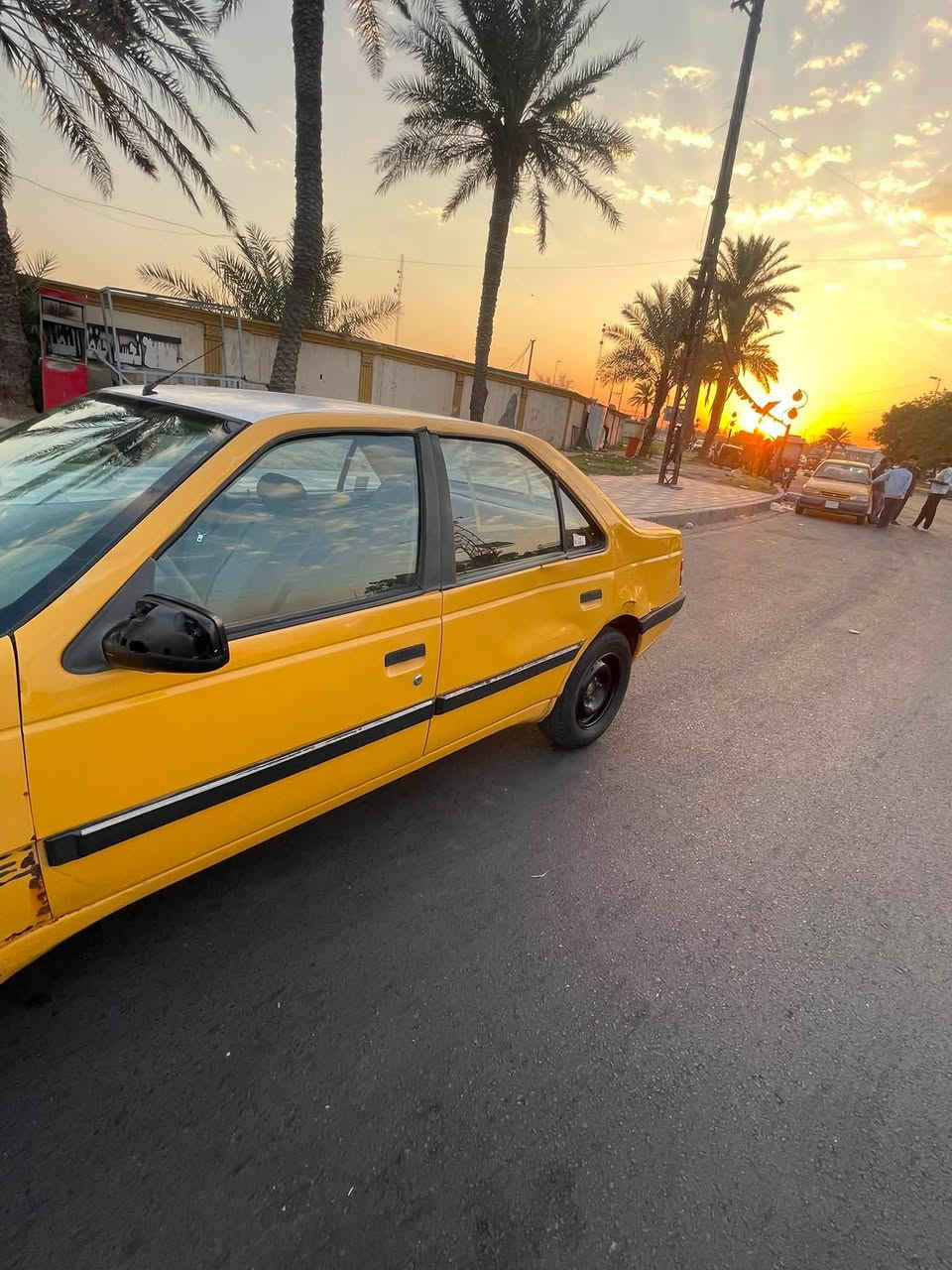 موديال ١٦  بتري جديد صدر جديد مشط ستيرن جديد كمبريسر تبريد جديد تيرات جديده مكاني بغداد البلديات ***********     سعر ٣٥
