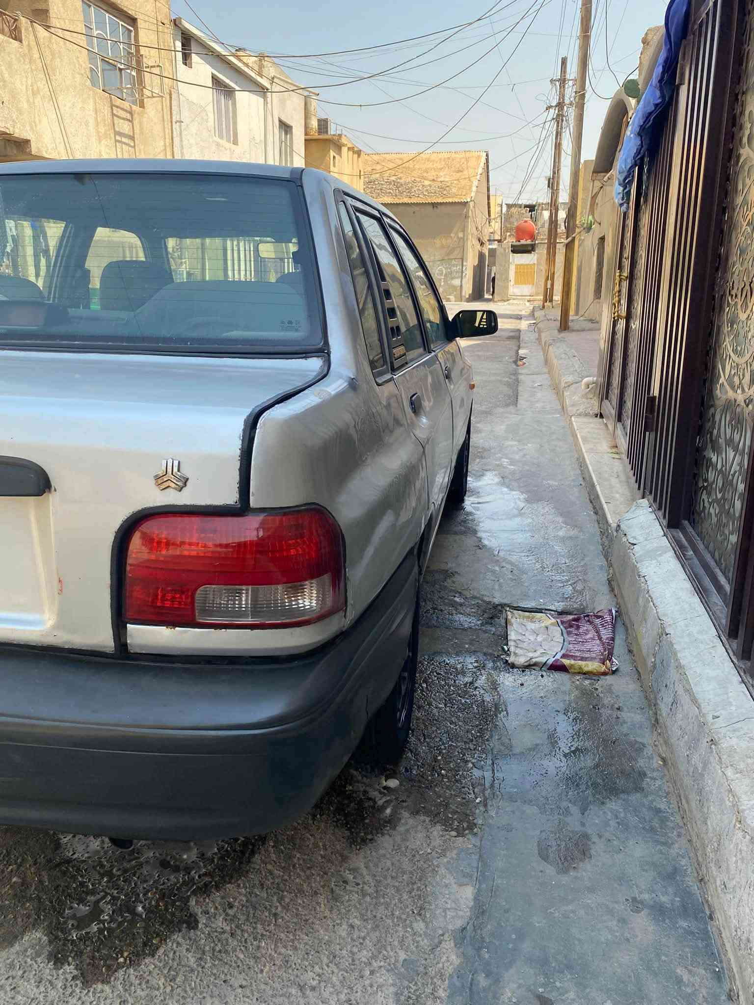 سلام عليكم للبيع سايبه رصاصي موديل ٢٠١٢ سياره مناقصها شي تخم تاير جديد عبوه او تانكي جديد ونزلات جديده او بلكات جديد سياره خير من الله تبريت مالها يرادله غاز فقط سياره كفلك كير و مكينه او شواصي البدي الخارجي بي ملاحضاتال٣٧ وبيها مجال للشراي مكان سياره بغداد الزعفرانيه رقم الهاتف ***********
