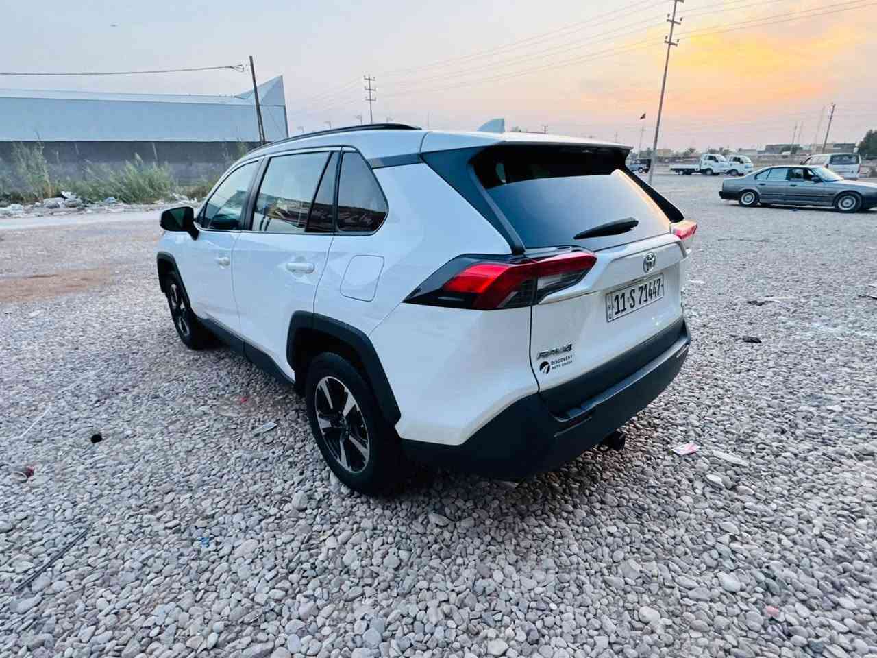 راف فور XLE • ٢٠٢١ • مكينه ٢٥٠٠