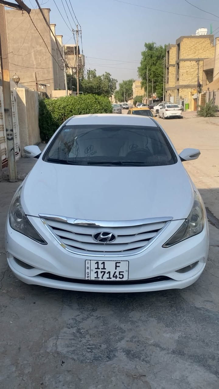 سوناتا ٢٠١٣ خليجي
السياره خير من الله 
منضومه تبريد جديده 
تخم تاير جديد 
حداديه صدر جديده 
السياره مال جناي وكامله من كلشي 
كامره خلفيه
كامره اماميه
تحديد موقع GPS
حساسات
تحكم ستيرن
شفتات سرعه
سنويه لحد ٢٠٣١
رقم الجديد
هزه جديده 
السونار هذا كدامكم 
السعر ١١٤$وبيها مجال بسيط 
رقم الهاتف :***********
عنوان السياره بغداد المشتل
