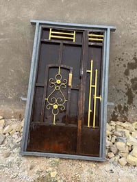 باب • للبيع