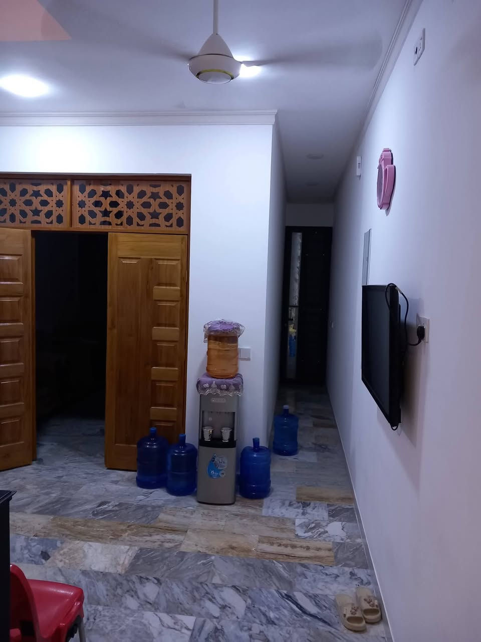 التجار مقابل الامام • مشتمل ١٠٠م • جديد ٢٠٢٥