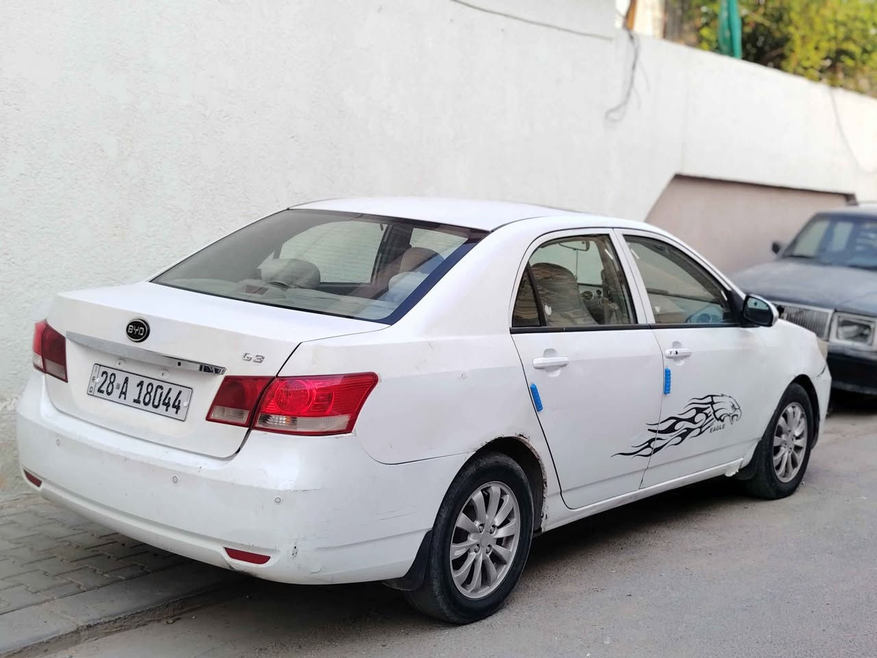 بي واي دي جي ثري BYD G3  موديل 2013 محرك وكير عالفحص رقم نجف بإسمي رقم انكليزي بيها فقط جاملغ أمامي مصبوغ ومكانات بارد
السعر 48 وبيها مجال
رقم الموبايل *********** النجف, العراق
