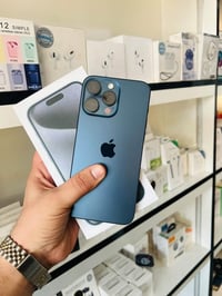 آيفون ١٥ برو ماكس • ٢٥٦ • بطارية ٨٠٪