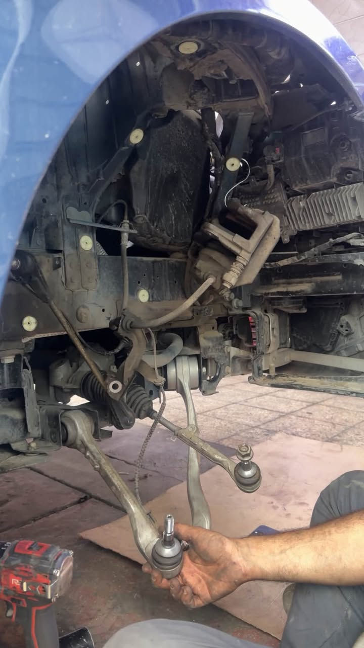 المركز الالماني ⁨ ⁨ 
 قطع غيار BMW-صيانه-برمجه-تعمير
جديد مستعمل اصلي
BMW - Mercedes - Audi
بغداد نفق الشرطه
***********⁩⁩
