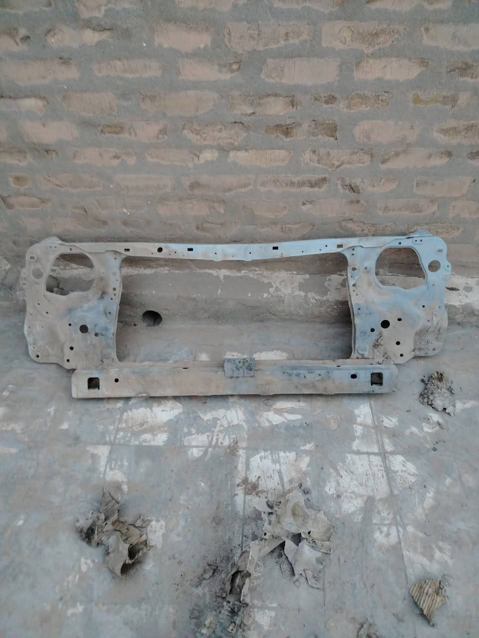 سايبا • أصلي شركة • بدنة أمامية