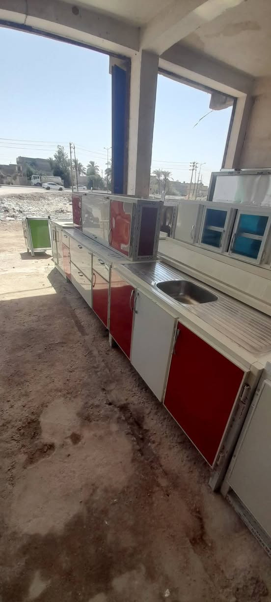 كاونتر ثلاث قطع مستعمل نظافه 90% فقط غسل يرادله العنوان حله ورديه خارج مقابيل مستشفى الكفيل***********
