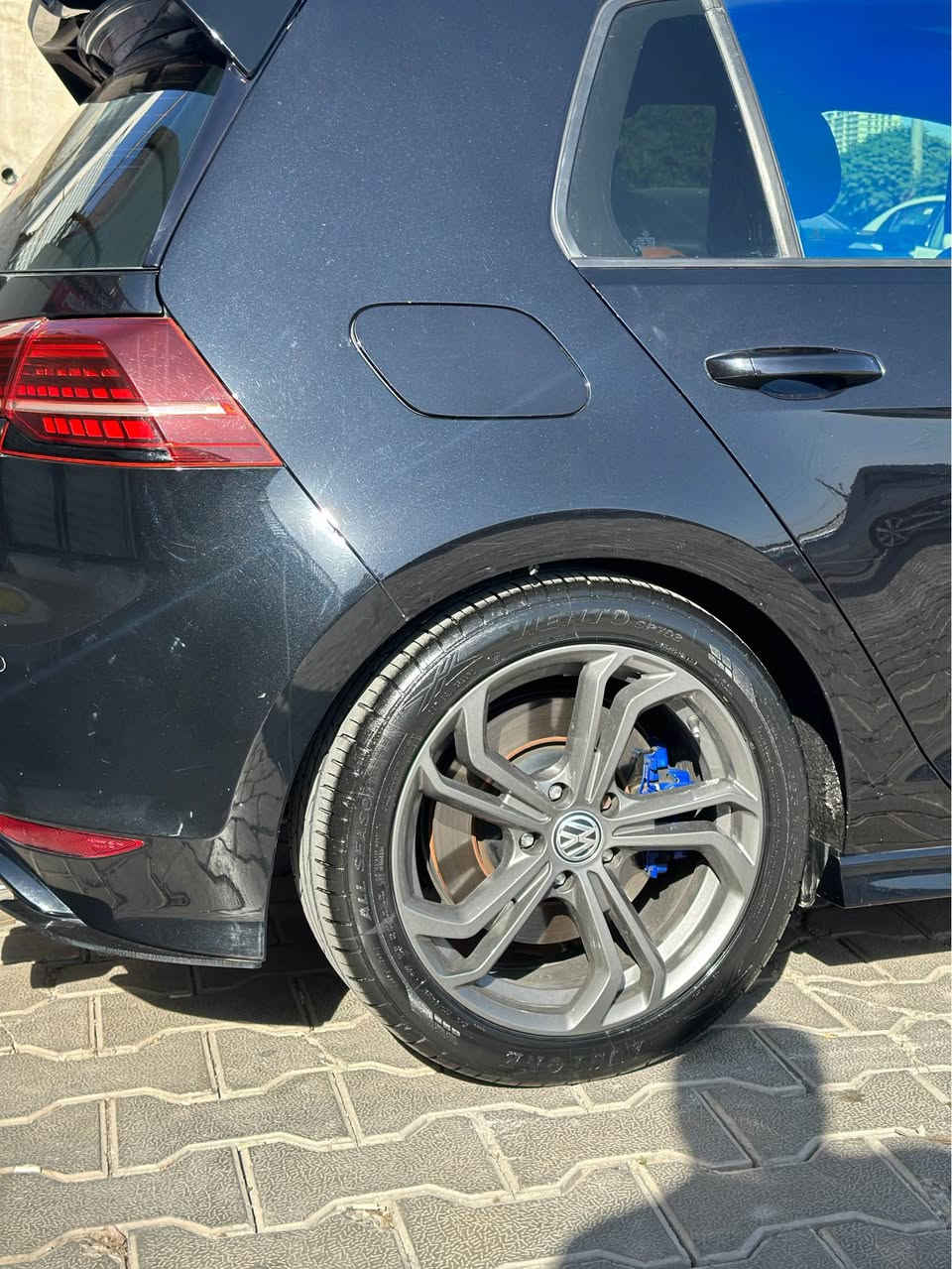 Mk7.5 R  performance package 2016
‎فول للآخر 
اعلى فئه RRR
‎80  ميل
2016
Stage 2+plus
‎جاهزة  للدوس 
‎سستم صوت وسستم كاربون وتغطيس داخلي ولدات انارة وسقف روز وكلشي مرتب بيها
‎التزويد الي عليها 
‎شوته r600 
‎ داون بايب
‎مجاول apr
‎ثلاجة cts
عطاس frouge
عليها فيول بمب aem
‎فلكس فيول ( مبرمجة ع فلكس )
‎سنسرات ٥ بار
‎كزوز ٣ انج كامل
درگه كاربون فايبر R600 

بوابات
وفچوج borla
‎بلكات American racing’s 
ويل 17 r600
‎يعني نقصك  فقط توربو هايبرد وتحط ٦٠٠
‎سيرفس كامل من كلشي
السياره 0 مسج 
لحيه كاربون tcr 
دبلات على حسب الدرايف مود 
‎6 وضعيات قياده
كفاله عامه من الحادث والصبغ
مكاني سليمانيه 
*********** السليمانية, العراق
