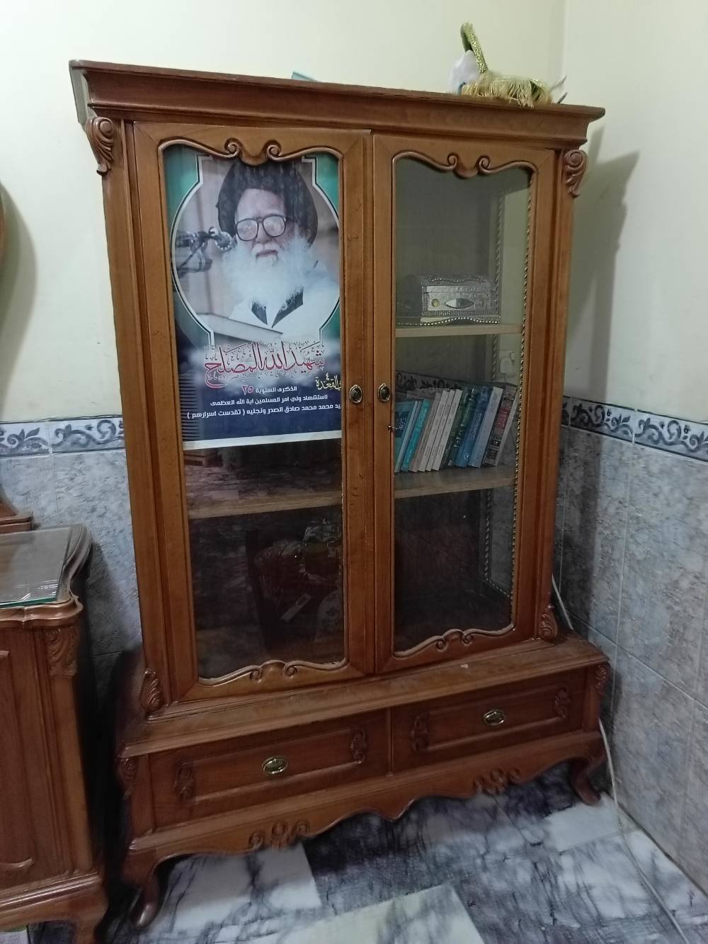 بوفيه ضخم • واجهة ١٢٠×١٩٠ • نظيف