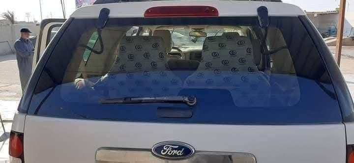 السلام عليكم..
فورد اكسبلور موديل ٢٠١٠ خليجي شركة نيفا رقم بغداد انگليزي دولي بأسمي سنوية لغاية٢٠٣٠ فول مواصفات  سبعة راكب تبريد ٤ قطع فتحة سقف تحكم ستيرن كشنات جلد فورويل ٤×٤ تدفئة كشنات شاشة دشبول باتري جديد تاير جديد لايت زنون ومواصفات كثيرة.
السعر ١٢٥ وبيها مجال. 
العنوان ميسان حي الزهراء ع للإستفسار ***********
