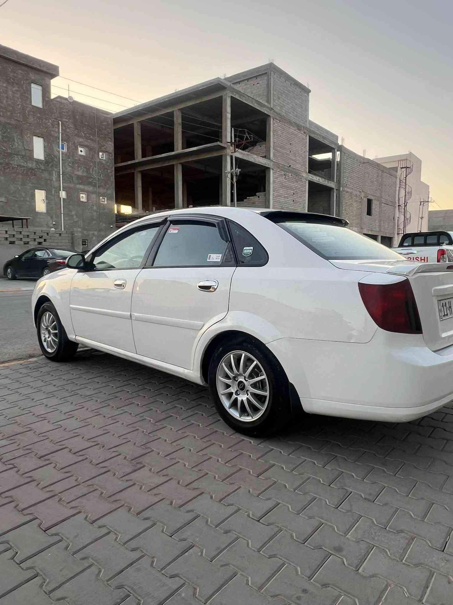 السلام عليكم ،،،الحلال للبيع
اوبترا   موديل2004 موئسسه
بسعر مناسب جدا 58 ورقه وبيه مجال 
محرك مكفول  شرط تبريد.  ثلج 
كير عادي مكفول  السياره جديده حيل 
السياره بيه صبغ ٣وشويه والباقي مكفول 
السياره جاهزه من كل النواحي    يدات نيكل بلادي 
سنتر لوك ٤ابواب ٤جام كهرباء  مسجل سماعات جاهزه 
كهربايات كله شغل   لايت بلايت بلاجكتور جديد كيج بانزين شغال كيج حماوه رونات كله شغال 
صدر مشط بور كله شرط تخم تاير جديد تخم تاير جديد 
رقم11 بغداد الجديد  شرط التحويل السياره مصرف عليه 
السياره ناعمه بشكل تشغل وطلع  بسعر 58 وبيه مجال 
مكان السياره تكريت القادسيه رقم ***********
