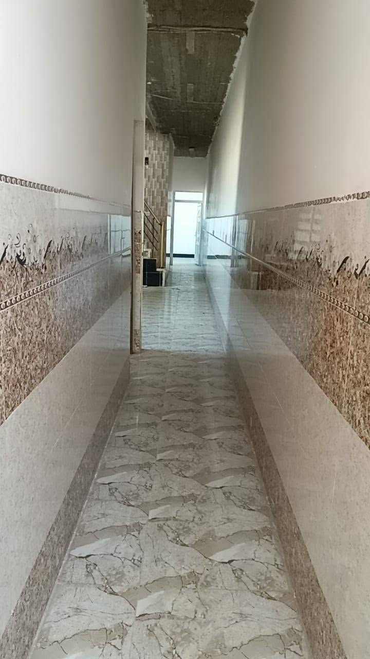 دار للايجار حمورابي بالقرب من جامع الحسن
مساحة الدار 120متر طابقين
 5 غرف نوم هول2  حمام2 مطبخ استقبال 
للاستفسار الاتصال على الرقم 
***********
