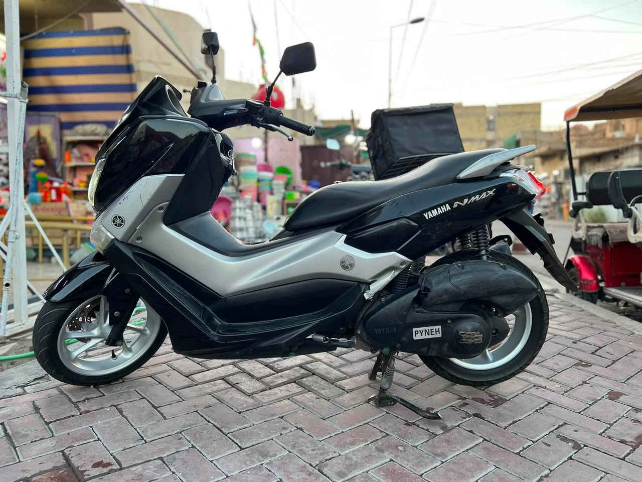 ان ماكس موديل 2019 محرك 125سي سي ستاند حساس
سعرها(مليون و500 وبيها مجال)الدراجه مجفته على ايدي تجفيت كاتم بلاديه 
مكانها الاعظميه *********** (مكلف بالنشر)
