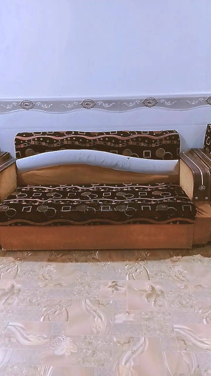قنفات • ٤ قطع • ٦ مقاعد