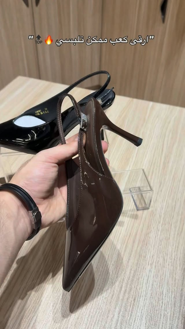 ⁨	كعب دبان طبي 100‎%‎ قطعة فصال ايطالي نزااااكة فول📍👍"
قياسات متوفرة من 36-41
توصيل متوفر 📍
قطعتنا مختلفة متحصليها بغير مكان⁩

#heels #جامعة #تخرج

نص مكتوب في الصور:
- ارقى كعب ممكن تلبسي 🔥