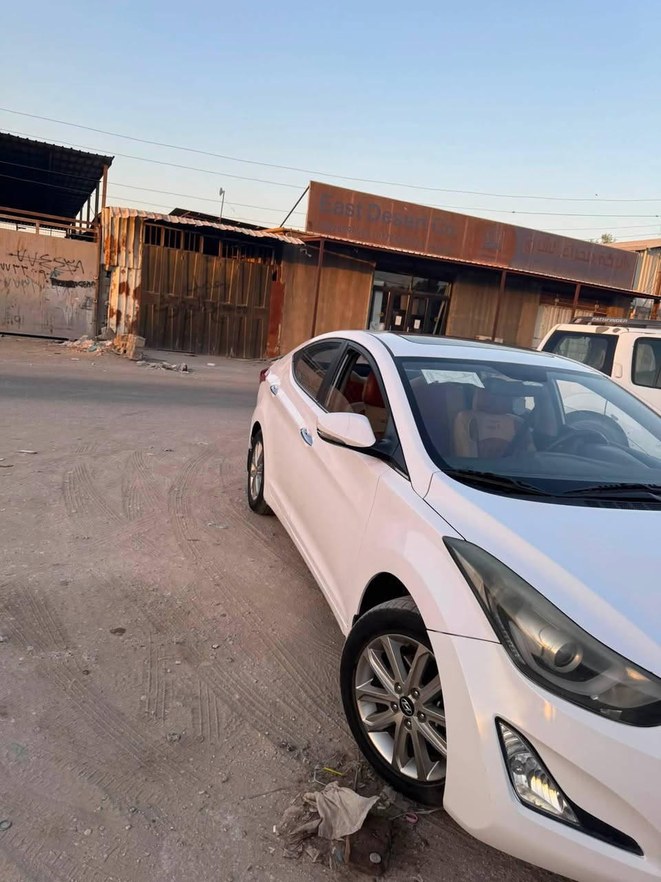 النترا البيع مديل ٢٠١٦ مكفوله باسمي مكان كربلاء موصفات خليجي  معروفه سياره نضيفه وعل أيد*********** سعر ١٣٠بها مجال
