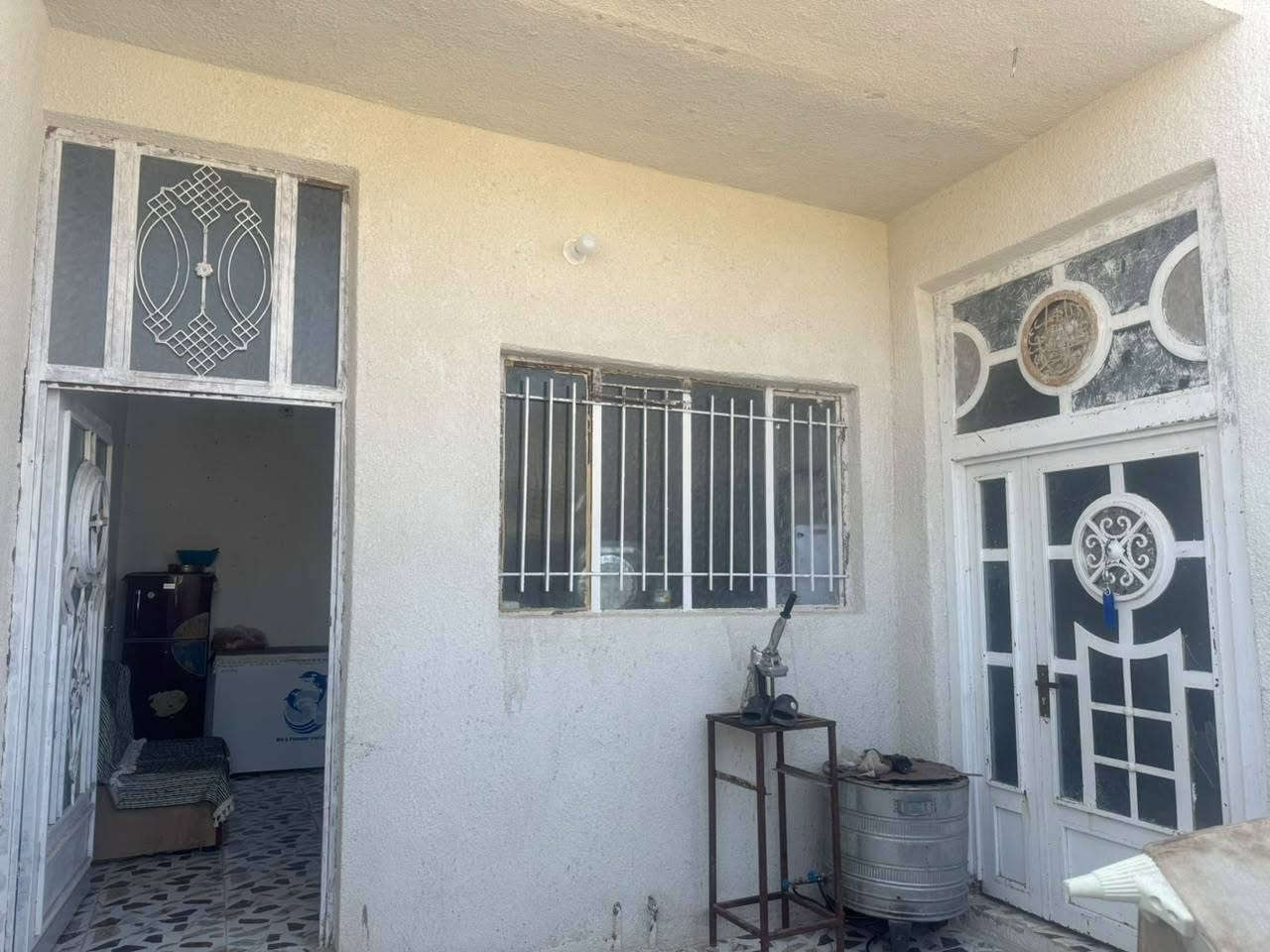 بيت للبيع • بل البيضاء • قرب السدة الثانية