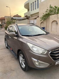 توسان • ٢٠١٠ • ماشيه ١٨٧ الف