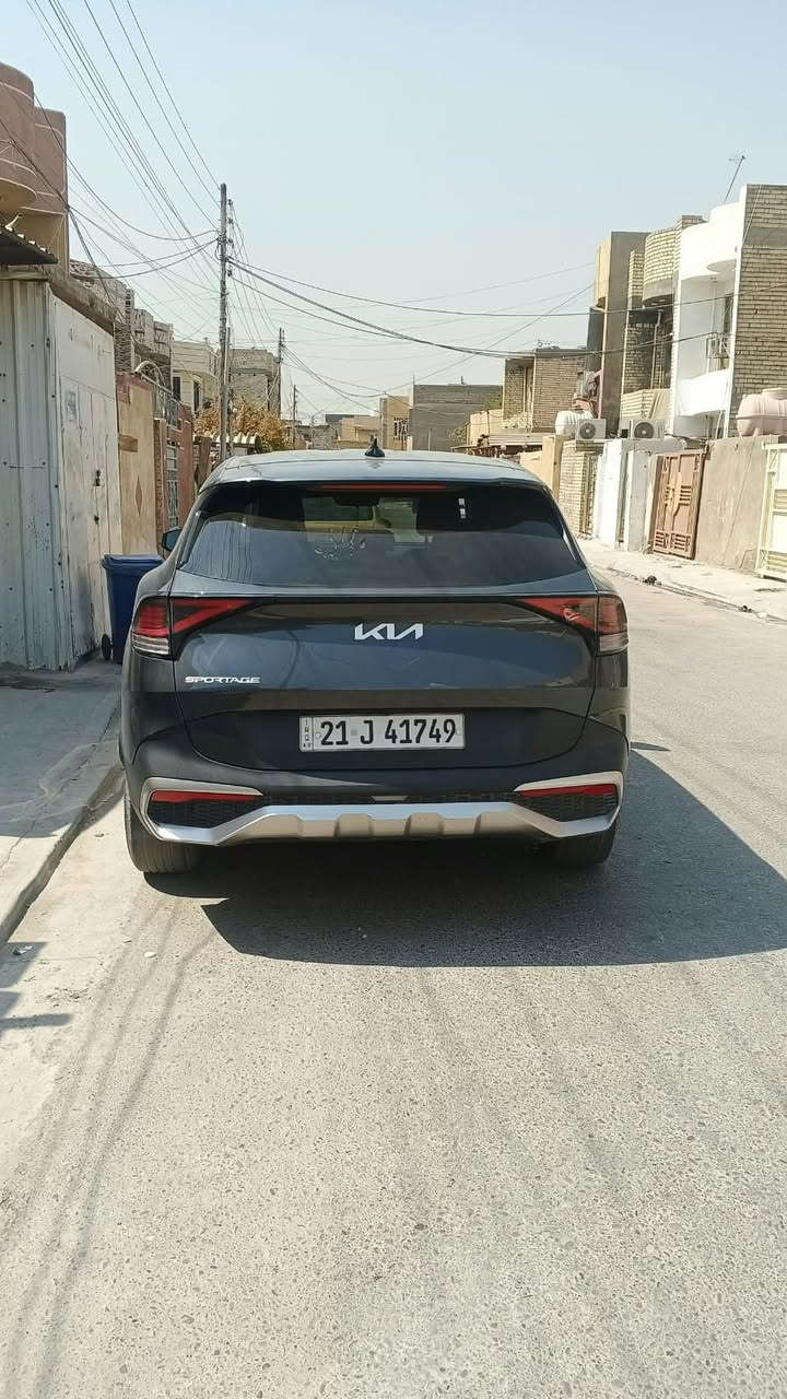 كيا سبورتج موديل ٢٣
بسمي سياره
مكاني بغداد   سعر 160 بيع مستعجل
***********

نص مكتوب في الصور:
- 2023 KIA Sport...
- bid.cars
- 5 / 14