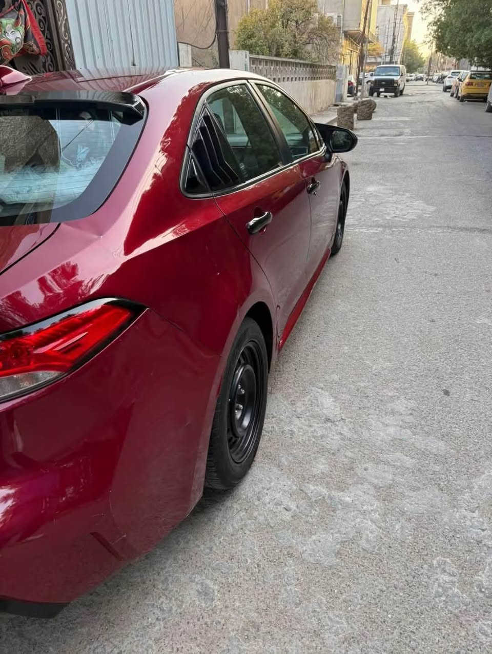 للمراوس !!! كورلا 2022 Le
مواصفات Le معروفة 

السيارة حادثه قبق جنطة ومبدل نفس الون وبيه بارد بالحوض بس سحب بدون لا معجون ولا صبغ والدعامية الامامية صبغ اثر شخوط  وعليه دوشمه درجة اولى شاموا احمر و اسود السيارة نظيفة جداً ماشيه 100 الف كيلو 

***********

سعر :155 وبيه مجال
