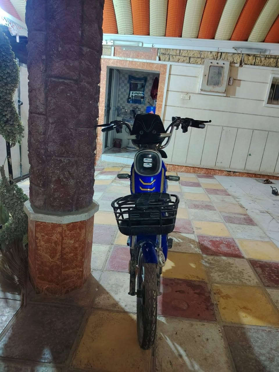 دراجه شحن للبيع بيه بس بتري مو شغال موجود باترب بل سوك  المكان بابل شارع 80 مال نجف اني شترته 500 راده 350 بيه مجال قليل ‏‪***********‬‏ دراجه نضيف ما بيه أي نقص بس باتري
