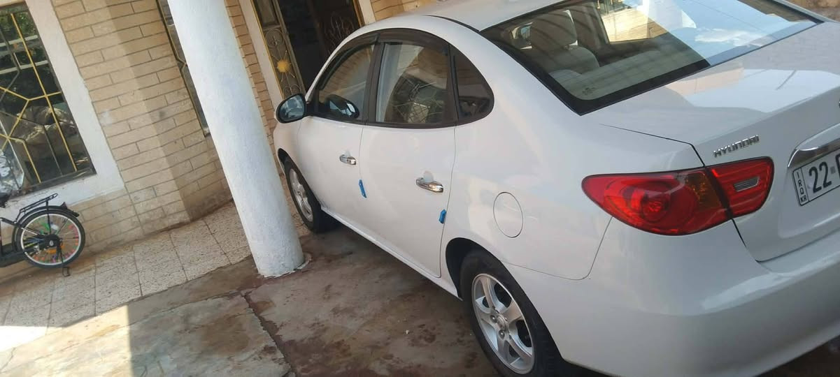 الانترا موديل 2010محرك كير شرط بيها جاملغ يمين صبغ بدون دواخل وبارد براس البونيد رقم  اربيل دولي شرط الوكالة والتحويل الشرعي بالشركاط 
السعر 106
***********
مكان السيارة الشركاط

