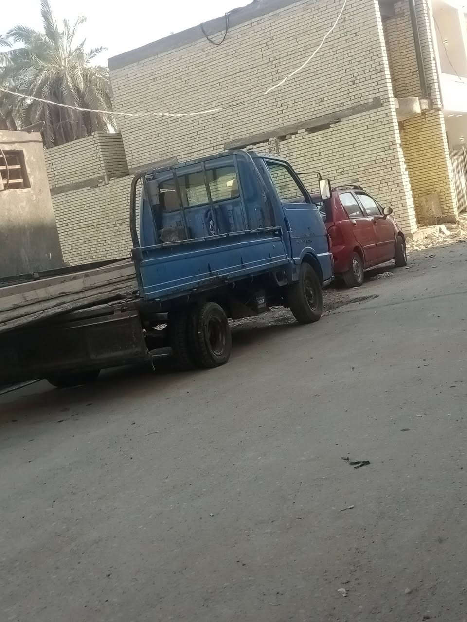 كيا بنكو 93  السياره اصوليه وجاهزه بيها مكينه تحفه نص ديره تشغل.    بيها بس النمره1ماتجي  صاحبها موجود مابيع بدون تحويل.  رقم فحص مسويلي برائه ذمه  مكاني بغداد الشرطه الخامسه   بمقدمه أو قسط مابيع.   سعر 29بيها مجال بسيط***********
