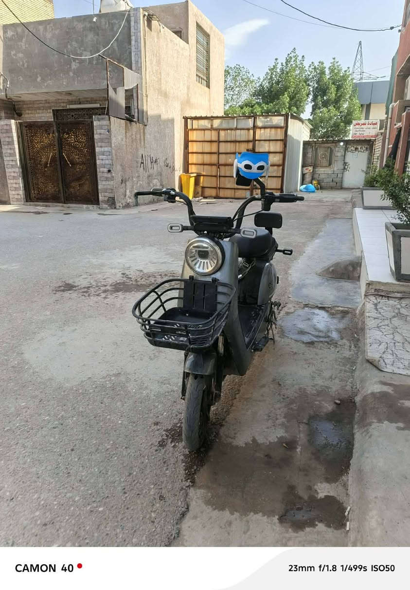 بيع دراجه شحن نظيفه جدا سعر ١٧٥ وبيها مجال بسيط جدا للاستفسار ***********
