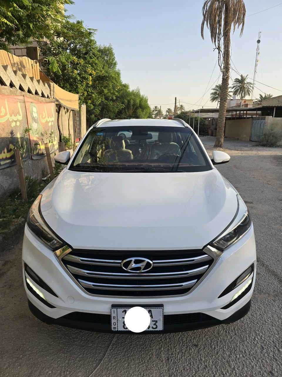 هونداي توسان خليجي للبيع
موديل 2018
خليجي كوري اصلي
سايد بريك بلرجل
داخل بيجي شاشة كبيرة 
كامرة خلفية
قطعتين تبريد + فتحه بالجكمجه
تحكمات ستيرن جهتين
مود درايف
حساسات خلفيه
مري شفط
لد امامي
٥ ويل كروم
محرك 2000 دوش
محرك بلشرط ما مفتوح بلادي
ماشيه 93 الف كيلو
رقم بابل الدولي الجديد بأسمي
هزه وفحص وسنويه كله جديد
شرط التحويل
السياره كفاله عدا ملاحظات بسيطه مبينه بالسونر
السعر 165
للتواصل *********** 
المكان النجف الاشرف
