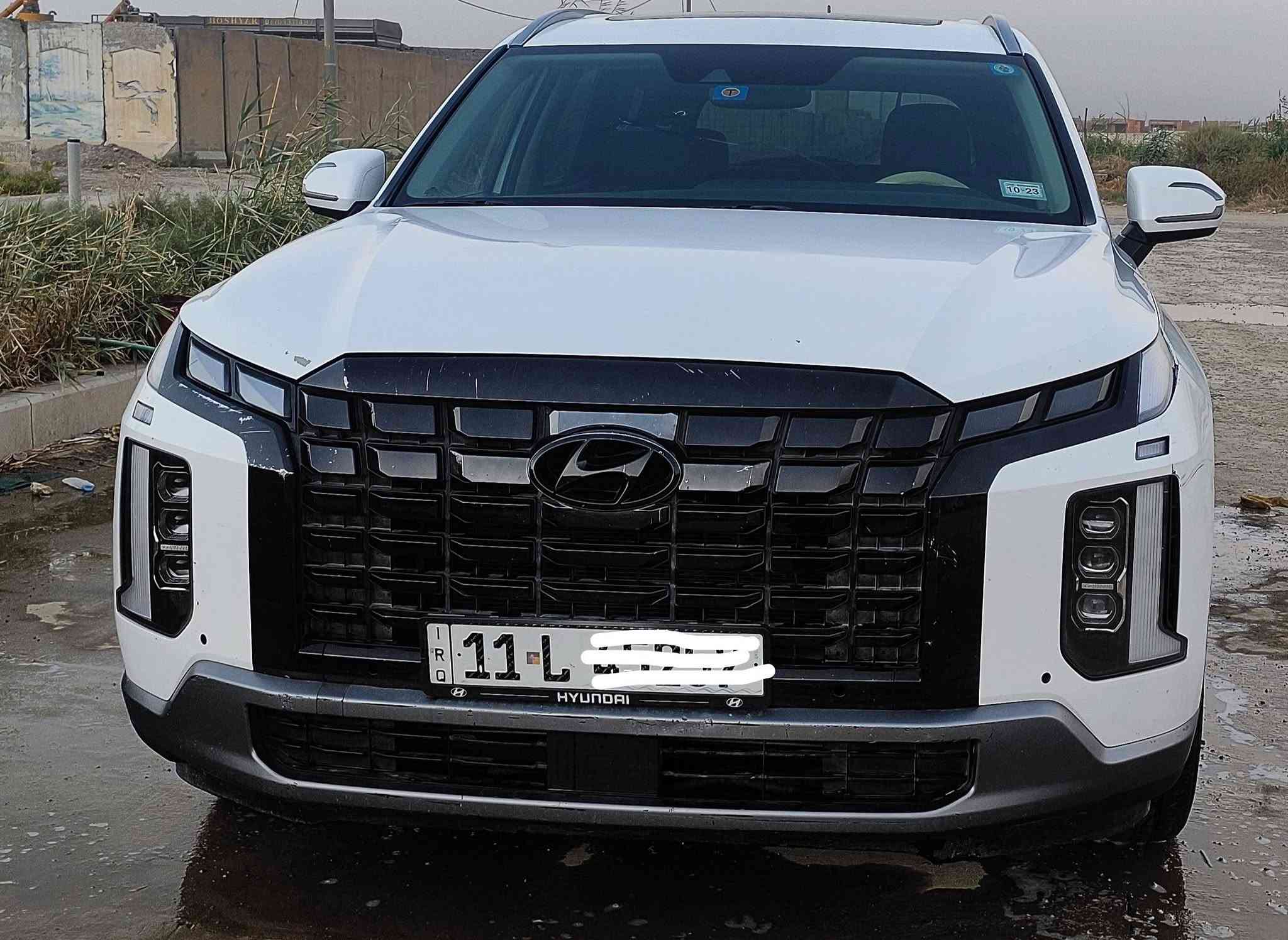 هونداي بلسايد للبيع (sel )2022 .
المواصفات
1- مرقم بغداد
2- المحرك 3.8 
3- بصمة تشغيل
4- اللون ابيض 
5- فتحة سقف
6- سماعات هارمن كاردن
7- رادار 
8- حساسات 
11-  الكشنات تدفئة
13- كشنات  كهرباء
14- كشنات vip منفصل 
16- تبريد مركزي امامي خلفي منفصل التحكم
17- تحكم ستيرن +شفتات
19- مري هيتر + تعتيم
21- خمس وضعيات قيادة
22- ويل كب 20
23- اوتو هولد +نقطة عمياء+اوتو بريك
24- سايد بريك بصمة + مثبت سرعة+تحديد مسار
25-  شاشة كبيرة
26 - حادث اسفل الجاملغ الامامي ورجعته 
      البلادي
27- السعر 26

***********

نص مكتوب في الصور:
- 2022