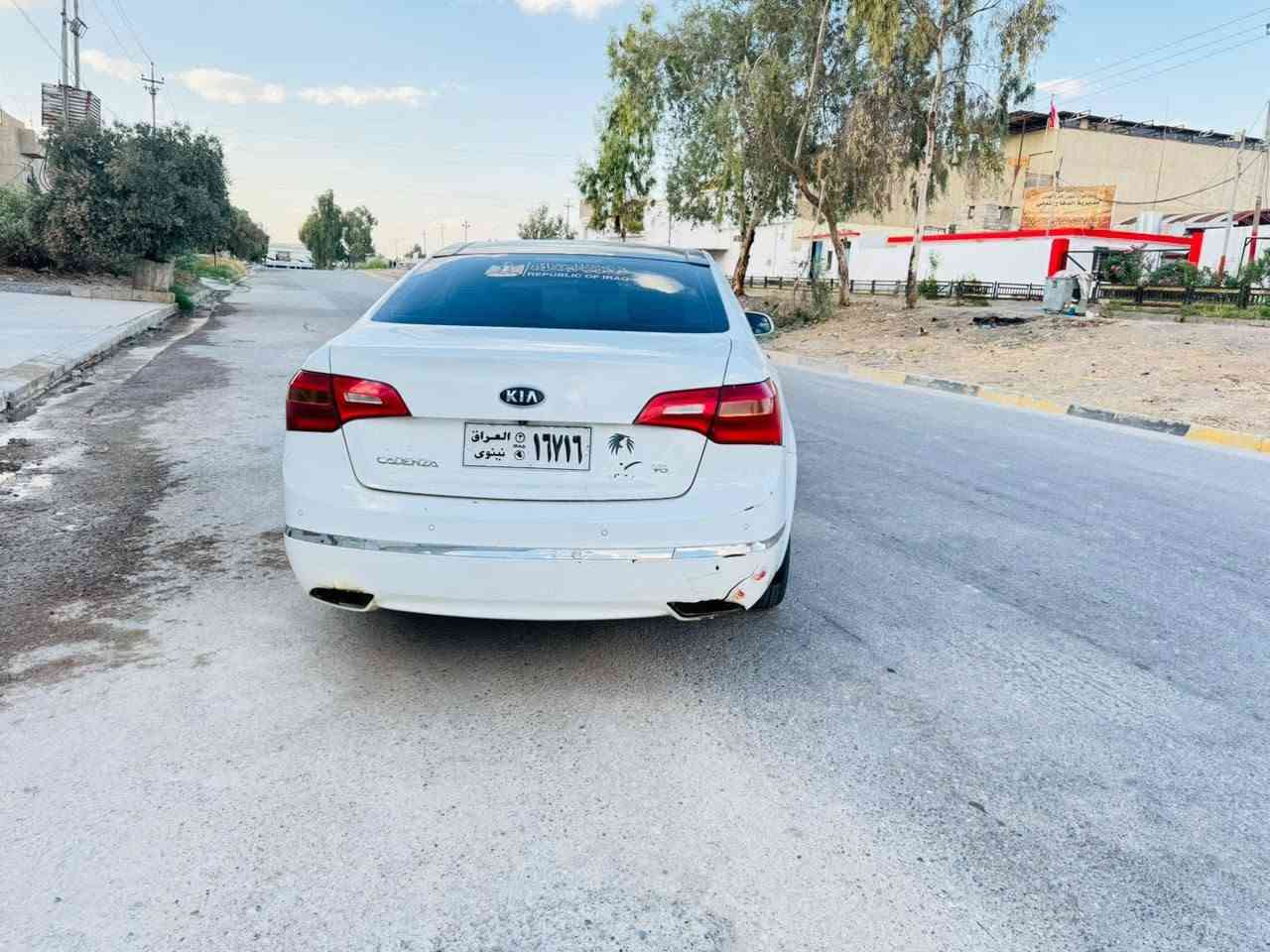 السلام عليكم سيارة كيا كالينزا ٢٠١٣ سيارة فول بانوراما كشنات جلد محرك ٦سلندر بيها صبغ أربع قطع أبيع حزام شرط التحويل بيها طخة بحاملغ الخلفي للاتصال ***********
***********
