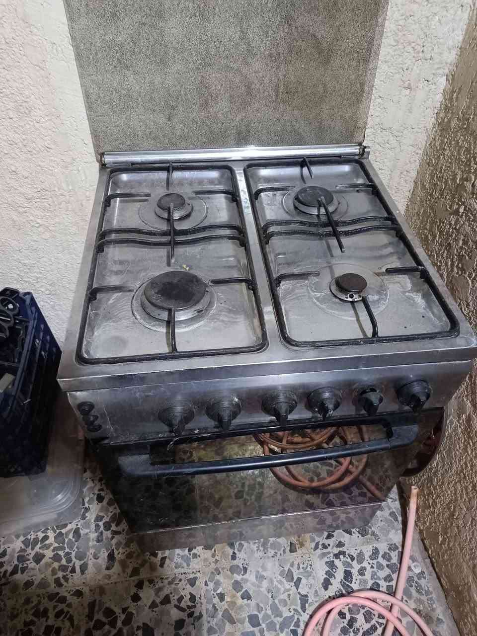 طباخ البيع نضيف سعر 80
مكان بغداد مدينة الصدر ***********
