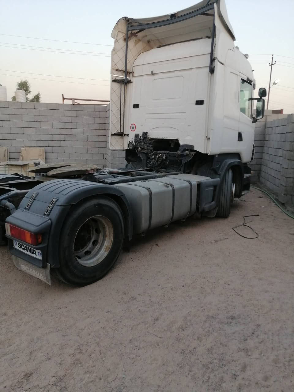 سكانيه ٢٠٠٤ جوك سيارة جاهزمربوط برادسعر١٤٠عنوان بصره هاتف *********** رقم اربيل عنوان
